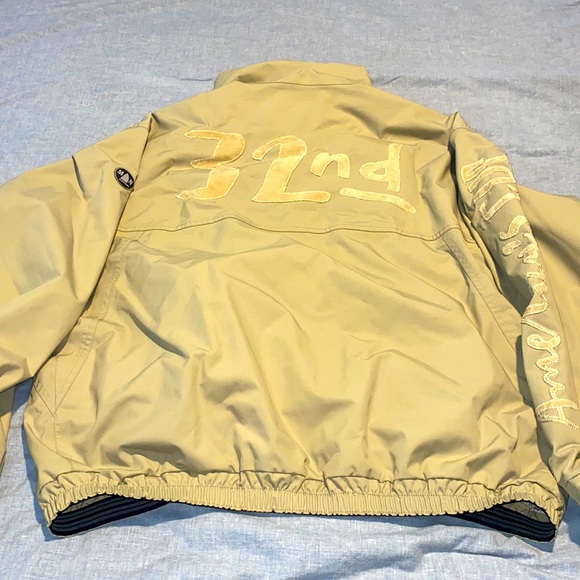 RARE- OFFICIAL MURPHY&NYE CREW Valencia 32nd America’s Cup Women Size XL - Picture 2 of 16